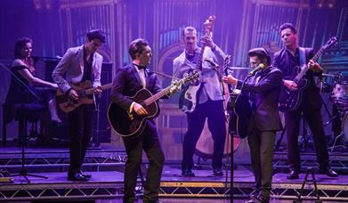 Walk Right Back: The Everly Brothers Story