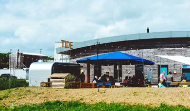 Outdoor Cafe at Halen Mon