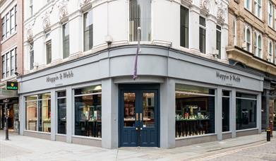 Mappin & Webb Jeweller Exterior